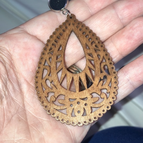 BoHo EARRINGS - Picture 3 of 5